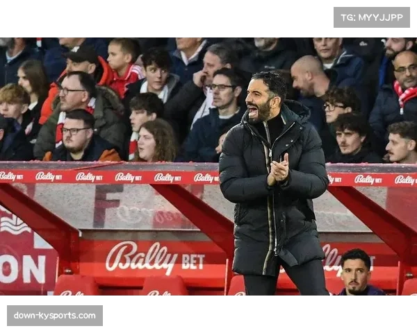 穆里尼奥早期战术创新被回顾，其重视攻防转换影响深远